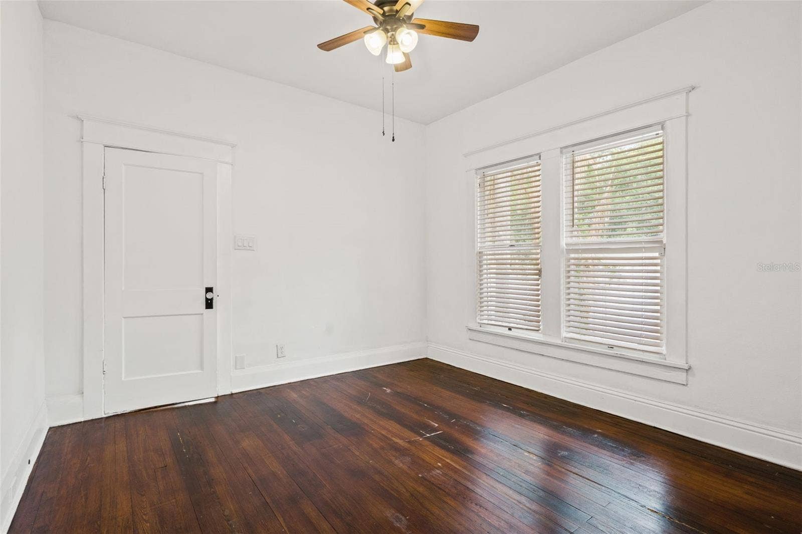 102 W NORTH STREET, Tampa, FL 33604 102 W NORTH STREET, Tampa, FL 33604