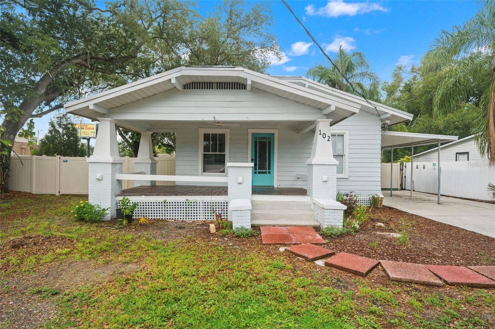 102 W NORTH STREET, Tampa, FL 33604 102 W NORTH STREET, Tampa, FL 33604