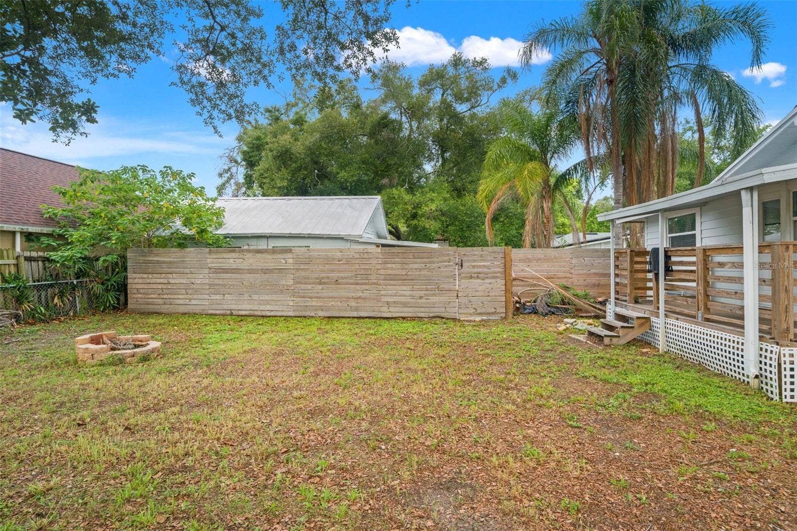 102 W NORTH STREET, Tampa, FL 33604 102 W NORTH STREET, Tampa, FL 33604