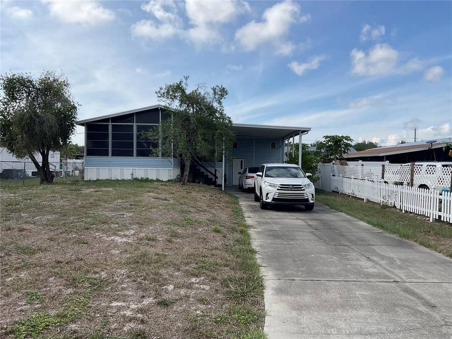 Property photo for 2607 UNIVERSAL DRIVE, Ruskin, FL