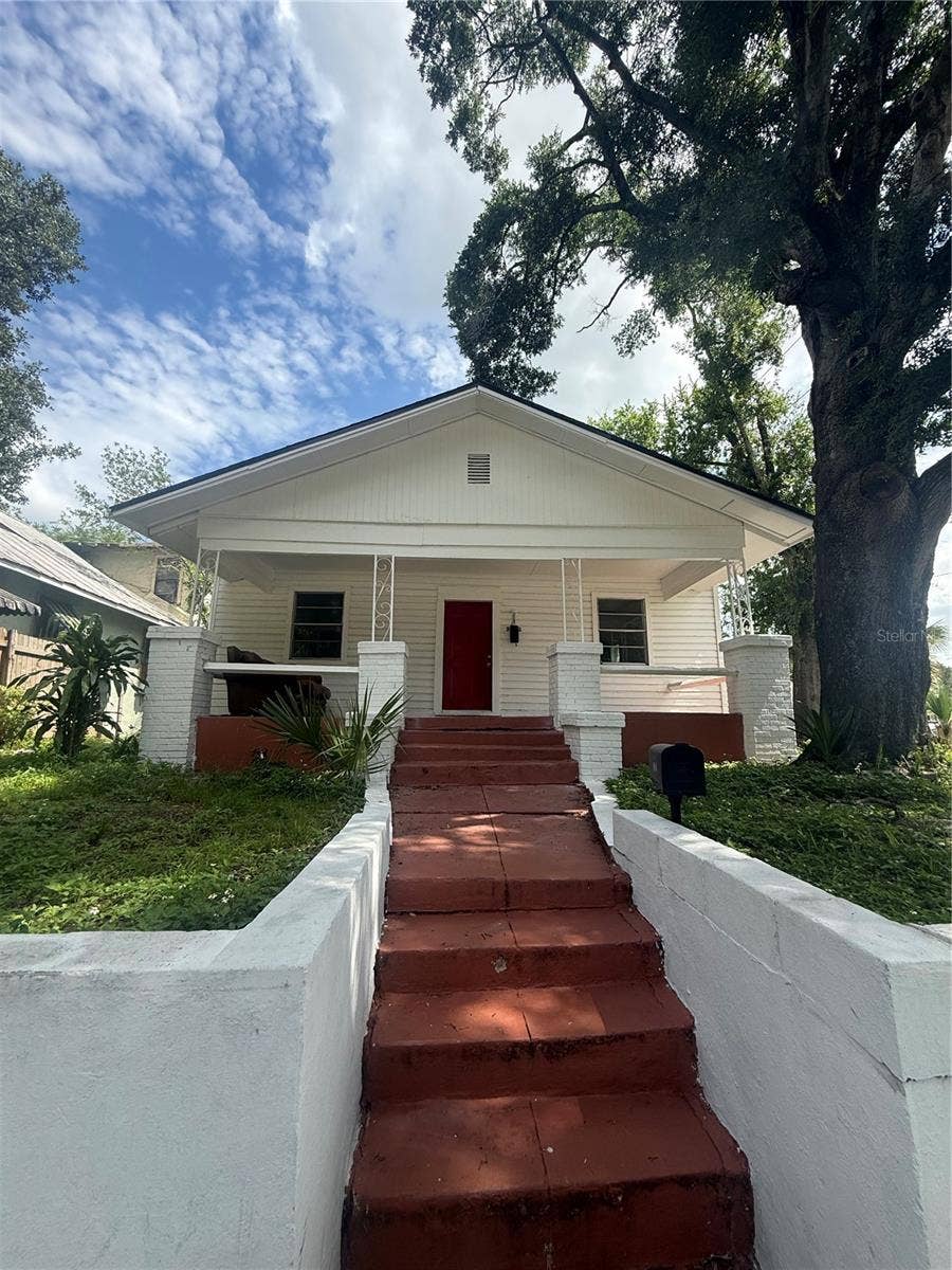 Property photo for 2712 E COLUMBUS DRIVE, Tampa, FL