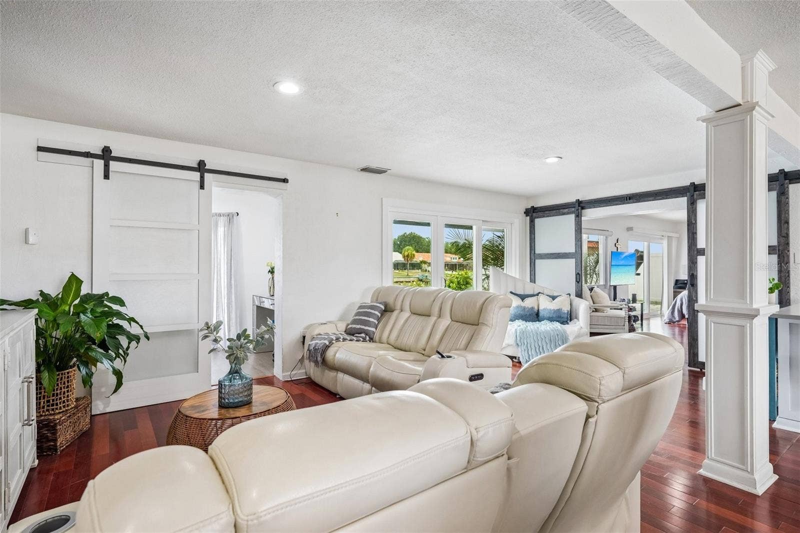 4379 44TH STREET S, St Petersburg, FL 33711