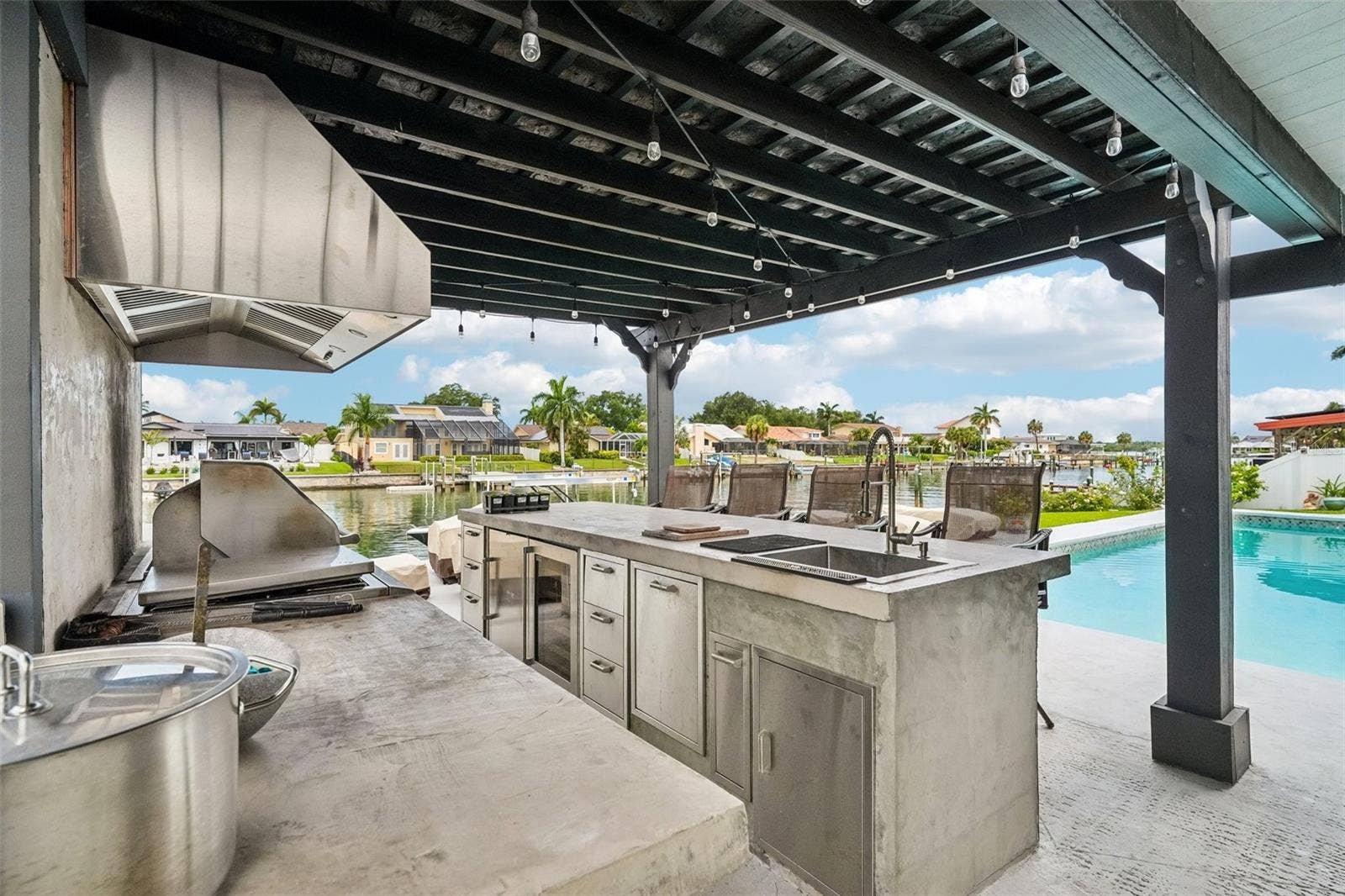 4379 44TH STREET S, St Petersburg, FL 33711