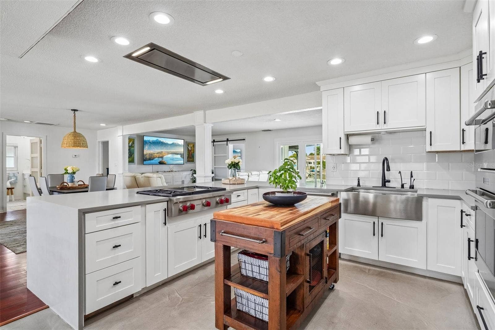 4379 44TH STREET S, St Petersburg, FL 33711