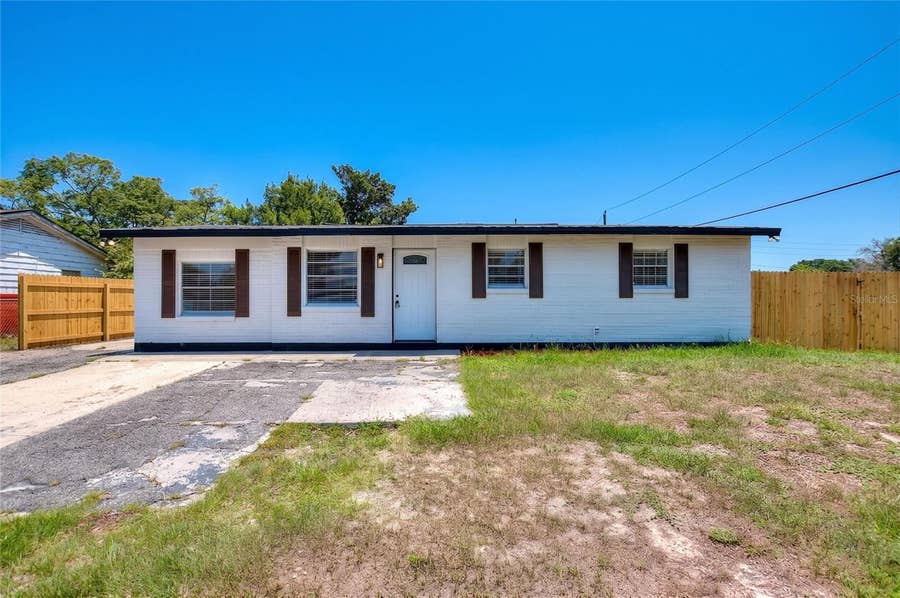 Property photo for 8204 ALLAMANDA AVENUE, Tampa, FL