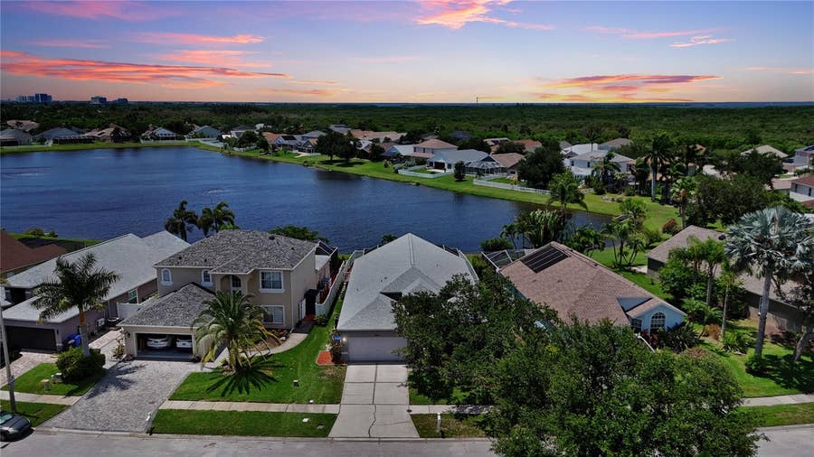 Property photo for 809 ADDISON DRIVE NE, St Petersburg, FL