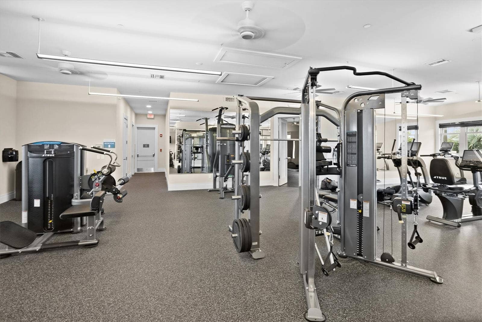 5718 LOS ROBLES COURT, Palmetto, FL 34221 Clubhouse Fitness/Weight Room