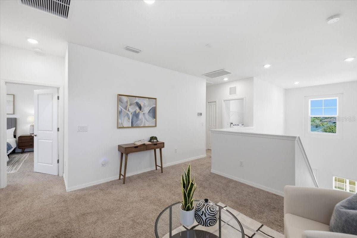 5718 LOS ROBLES COURT, Palmetto, FL 34221 HUGE 15'10"x 16' Upstairs Loft Bonus/Flex Space