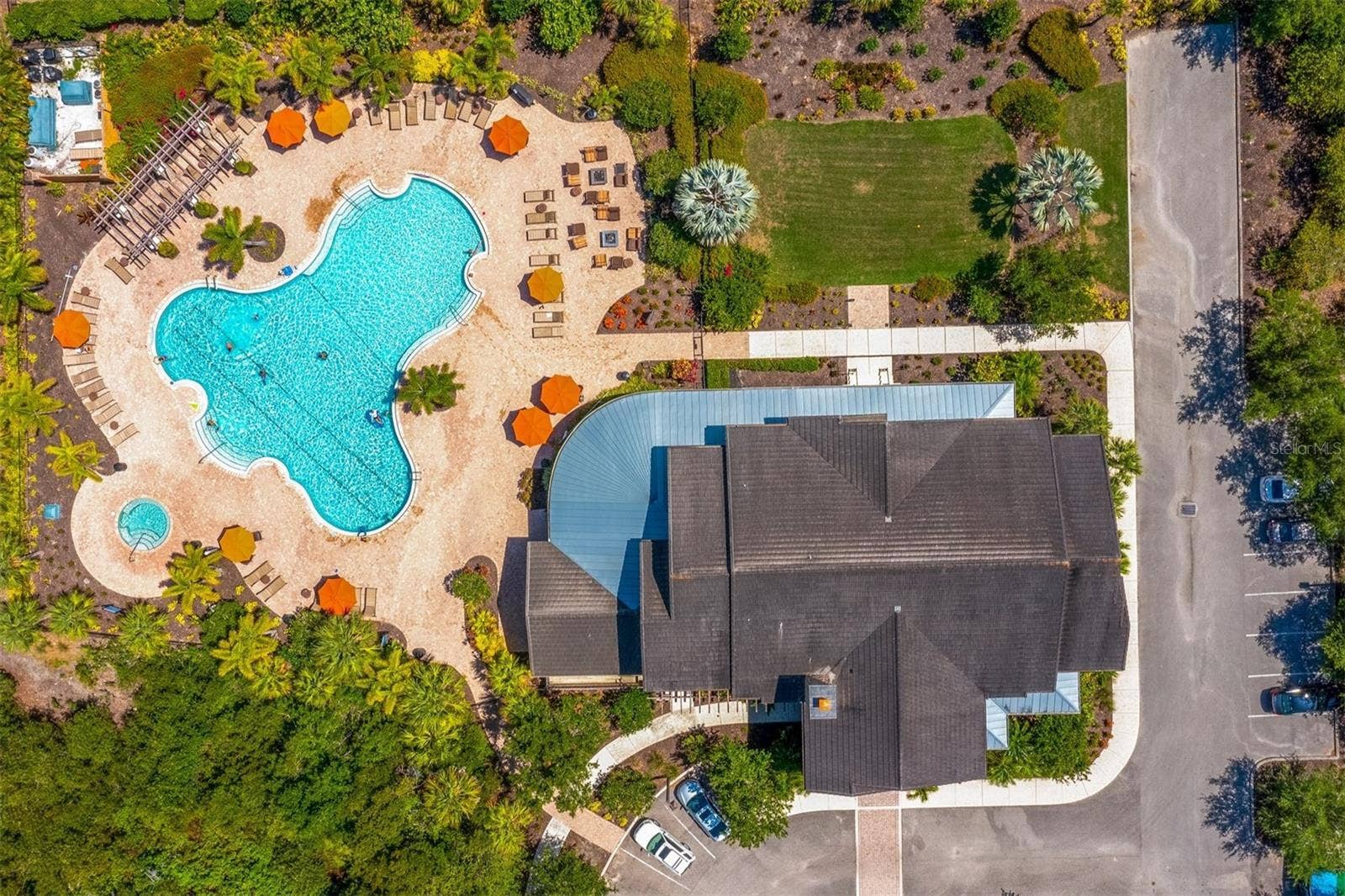 5718 LOS ROBLES COURT, Palmetto, FL 34221 Main Clubhouse and Community Resort Style Pool