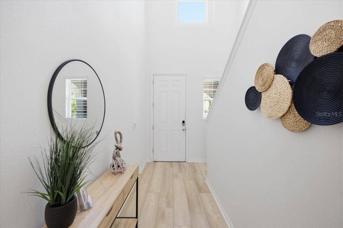 5718 LOS ROBLES COURT, Palmetto, FL 34221 Foyer/Entry Way