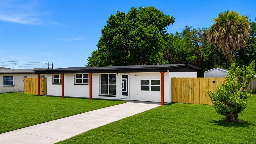 Property photo for 4103 W PEARL AVENUE, Tampa, FL