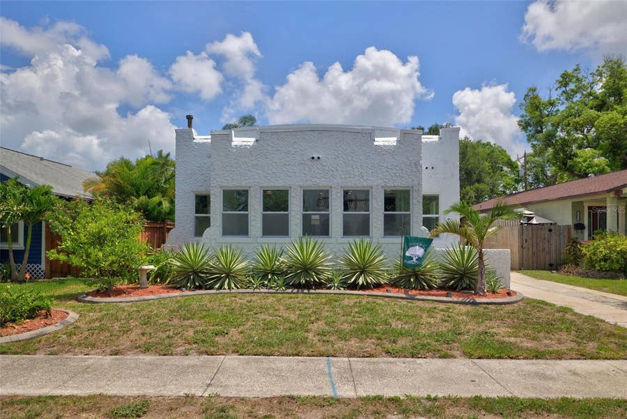 Property photo for 2326 4TH AVENUE N, St Petersburg, FL