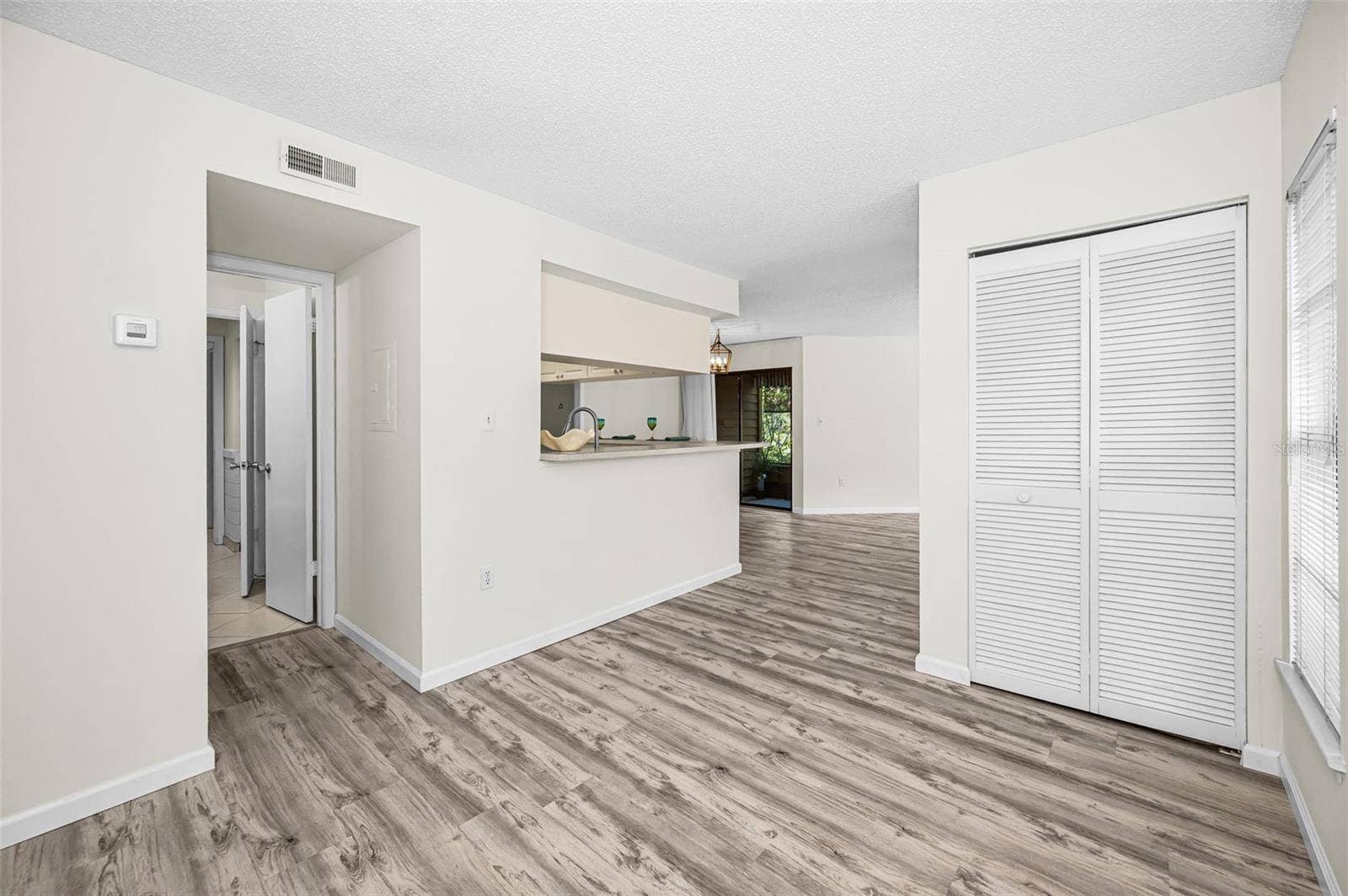 2205 LENNOX ROAD E, #2205, Palm Harbor, FL 34683 2205 LENNOX ROAD E, #2205, Palm Harbor, FL 34683
