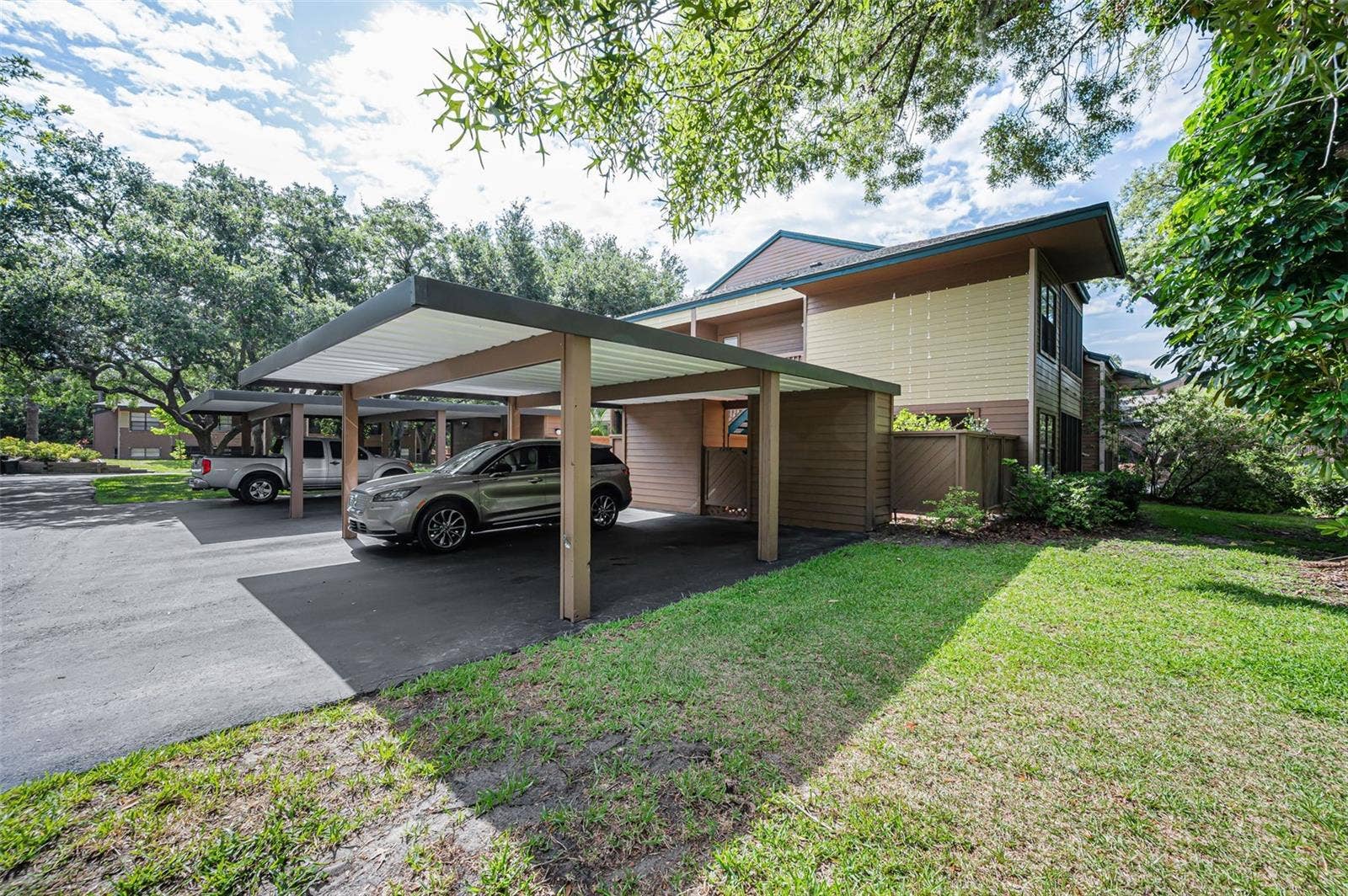 2205 LENNOX ROAD E, #2205, Palm Harbor, FL 34683 2205 LENNOX ROAD E, #2205, Palm Harbor, FL 34683