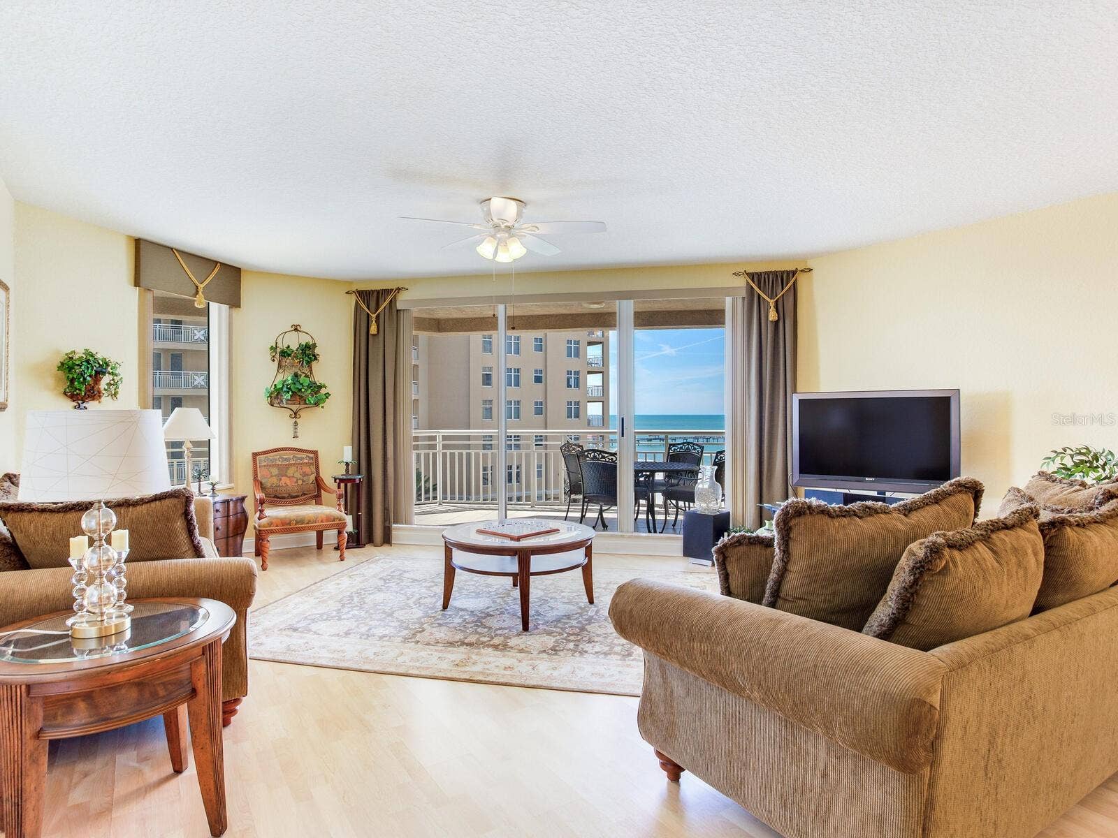 11 SAN MARCO STREET, #807, Clearwater Beach, FL 33767 11 SAN MARCO STREET, #807, Clearwater Beach, FL 33767
