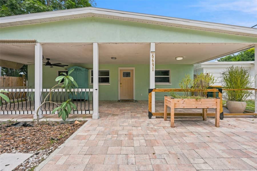 Property photo for 6691 56TH AVENUE N, St Petersburg, FL