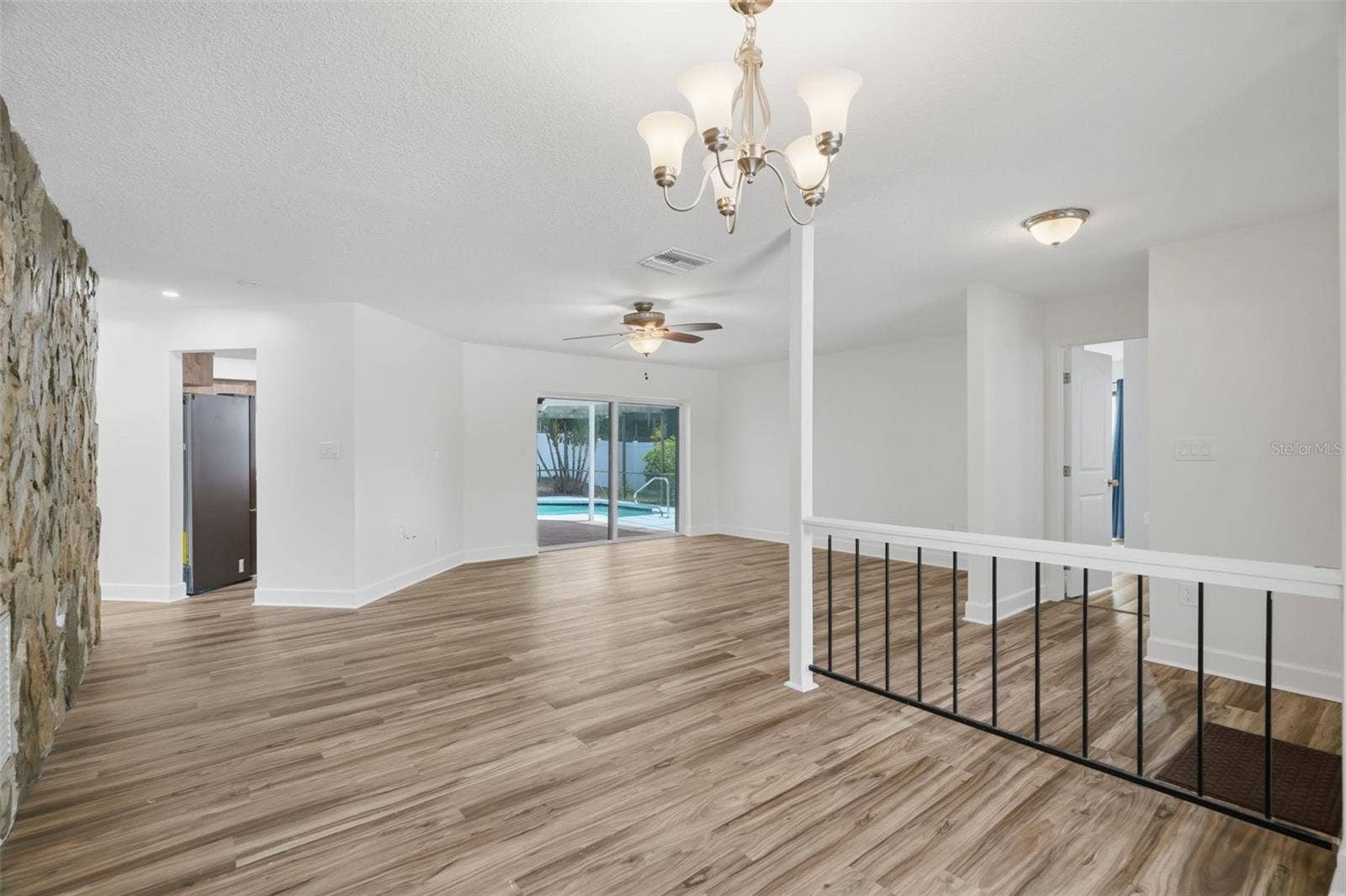 104 NESTLEBRANCH DRIVE, Safety Harbor, FL 34695 Dining Room/Living Room