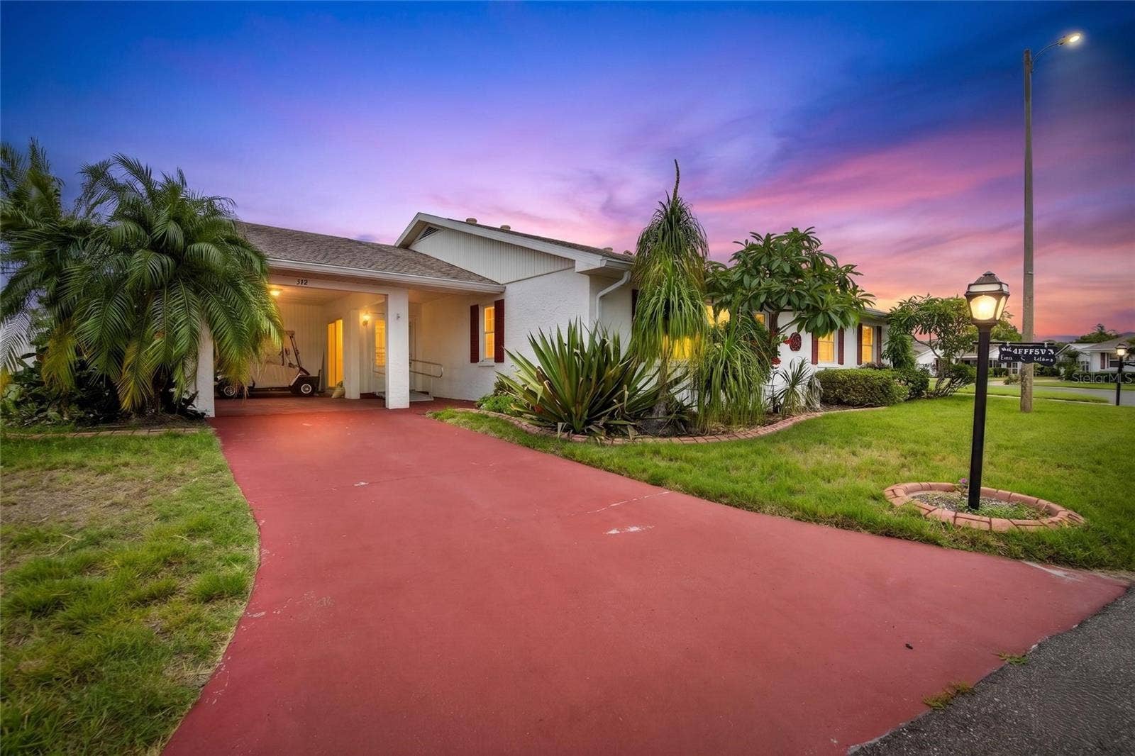 213 GLENELLEN PLACE, #200, Sun City Center, FL 33573 213 GLENELLEN PLACE, #200, Sun City Center, FL 33573