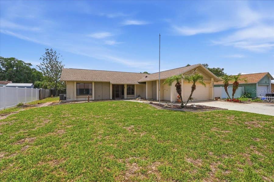 Property photo for 1203 W REDBUD STREET, Plant City, FL