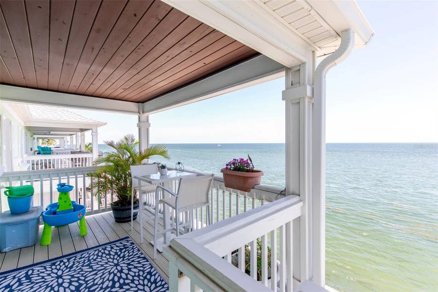 Property photo for 5118 COQUINA KEY DRIVE SE, #C, St Petersburg, FL