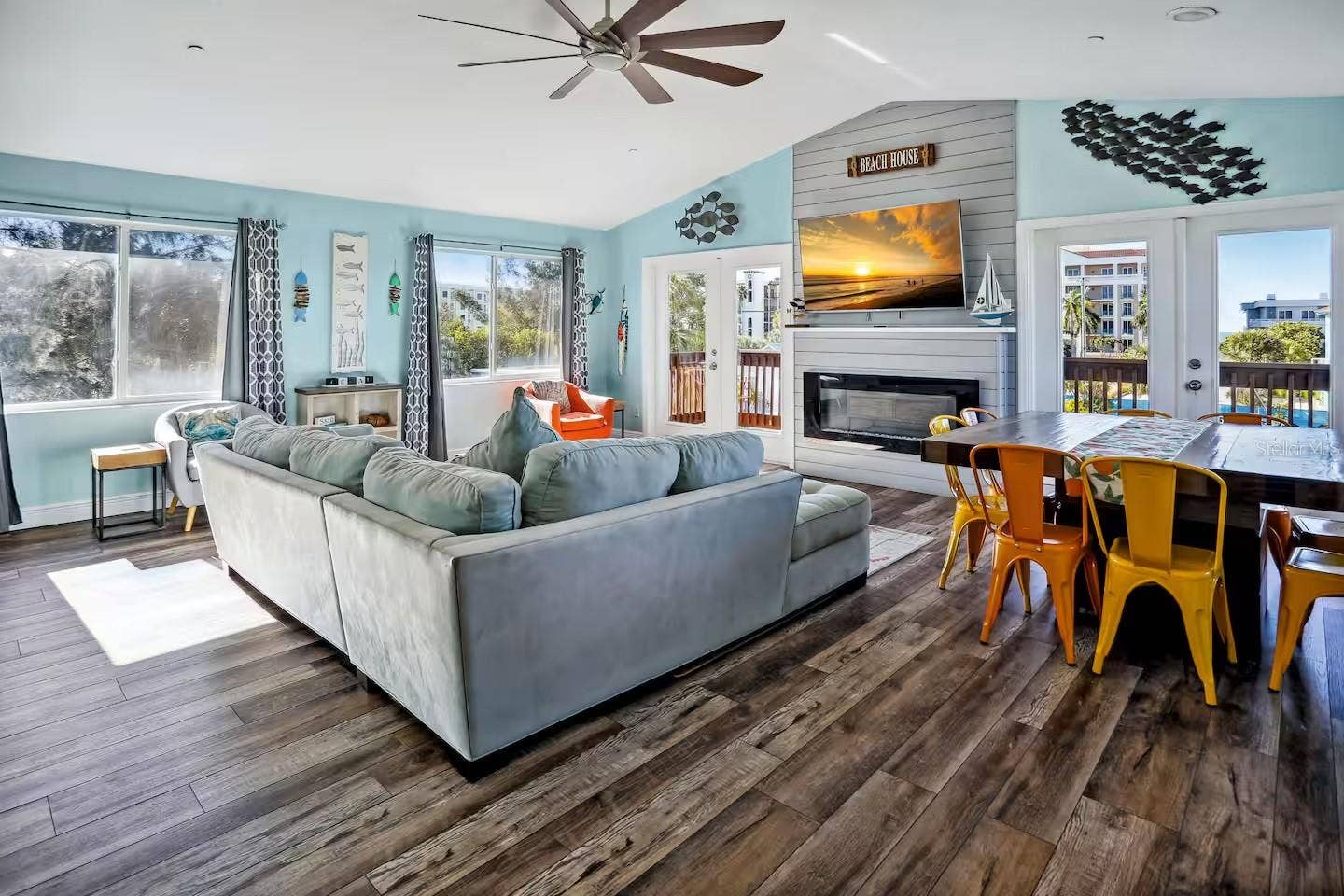 12201 GULF BOULEVARD, Treasure Island, FL 33706 12201 GULF BOULEVARD, Treasure Island, FL 33706