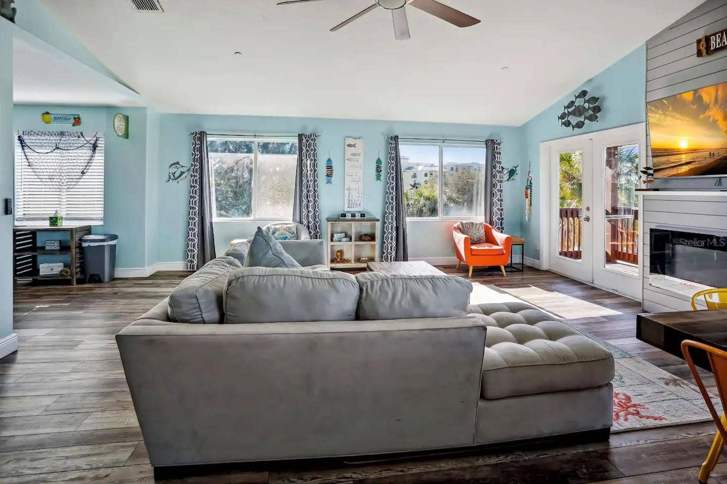 12201 GULF BOULEVARD, Treasure Island, FL 33706 12201 GULF BOULEVARD, Treasure Island, FL 33706