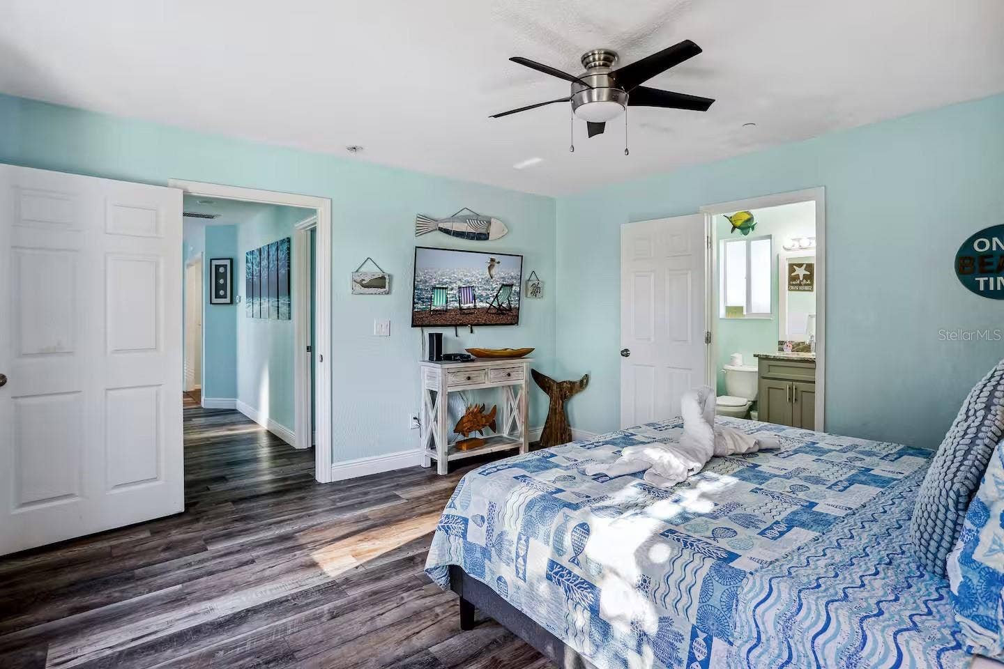 12201 GULF BOULEVARD, Treasure Island, FL 33706 12201 GULF BOULEVARD, Treasure Island, FL 33706