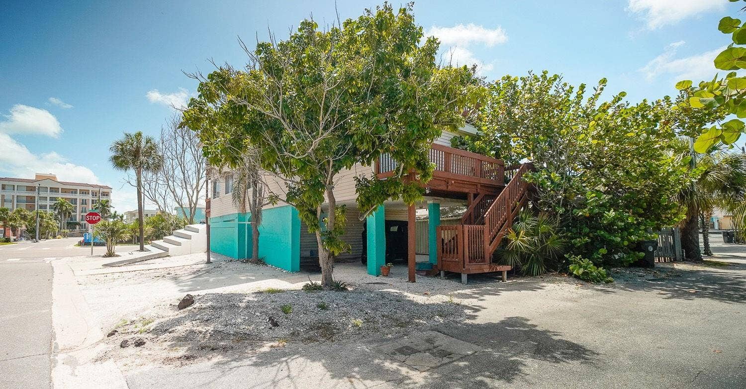 12201 GULF BOULEVARD, Treasure Island, FL 33706 12201 GULF BOULEVARD, Treasure Island, FL 33706