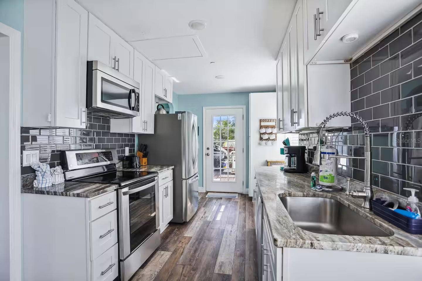 12201 GULF BOULEVARD, Treasure Island, FL 33706 12201 GULF BOULEVARD, Treasure Island, FL 33706