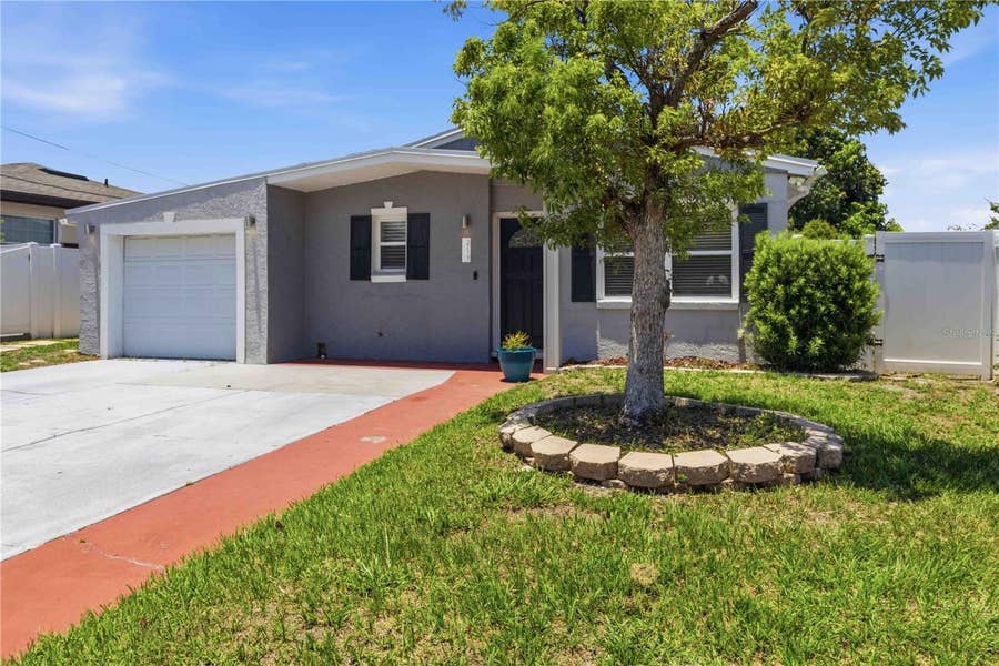 Property photo for 2713 W BRADDOCK STREET, Tampa, FL