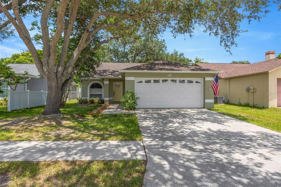 Property photo for 511 CENTER POINT ROAD, Valrico, FL