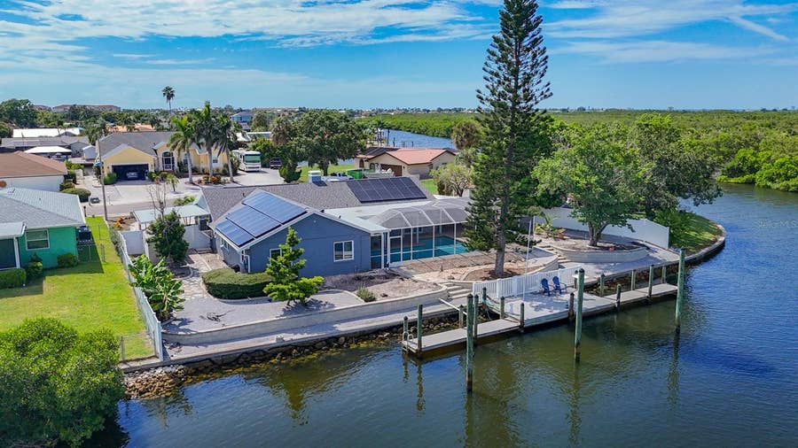Property photo for 6531 SANTIAGO COURT, Apollo Beach, FL