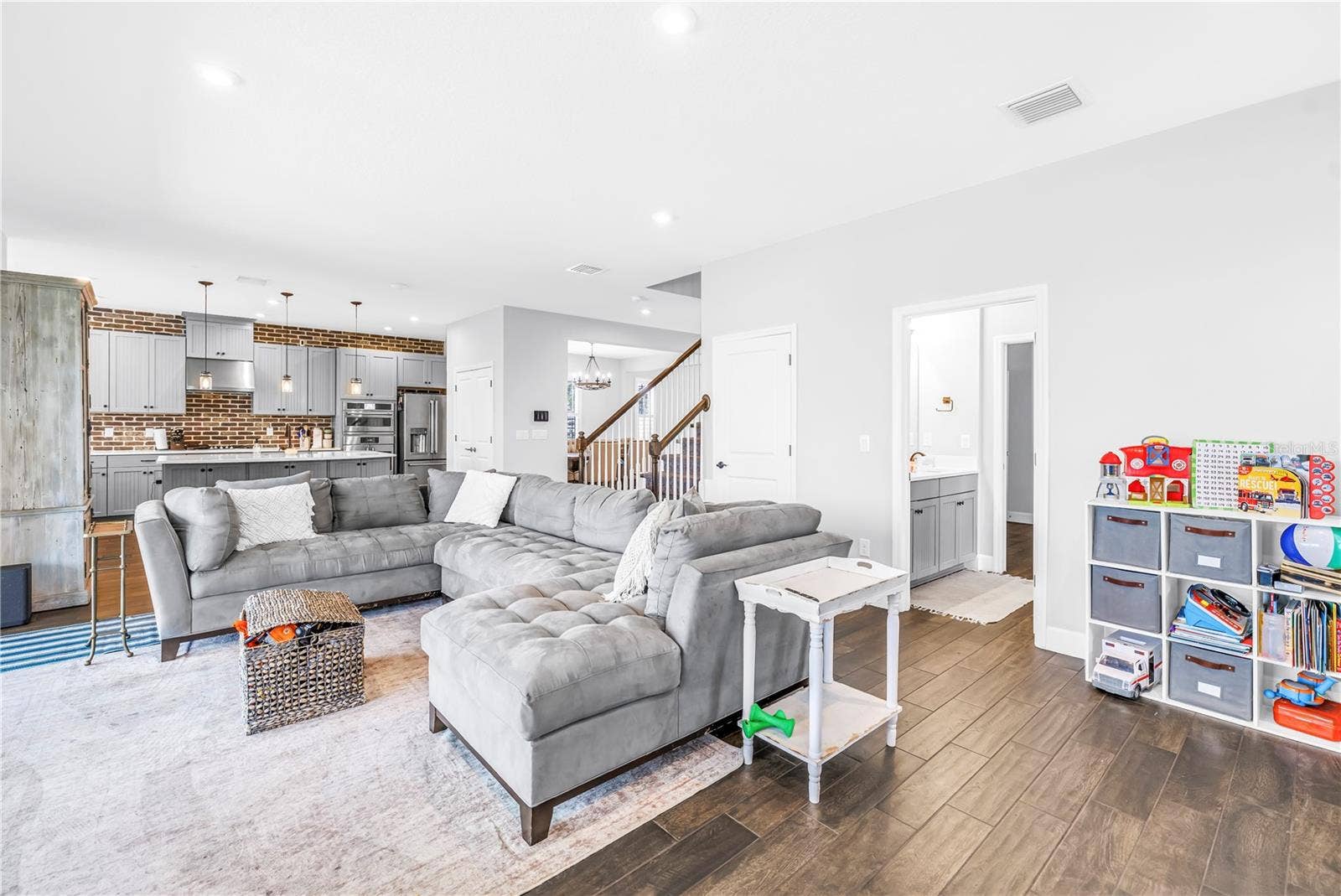 Living room.