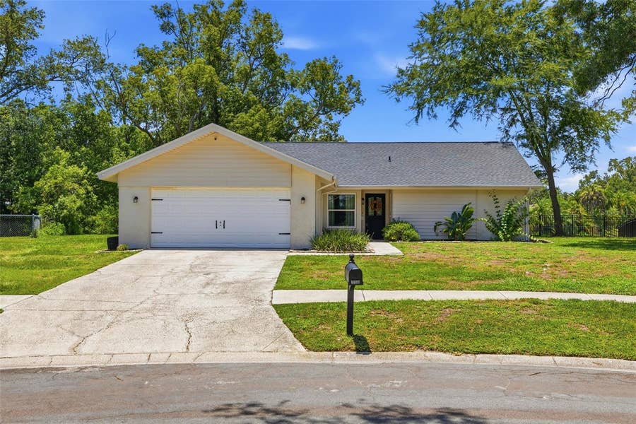 Property photo for 17508 BRANDYWINE DRIVE, Lutz, FL
