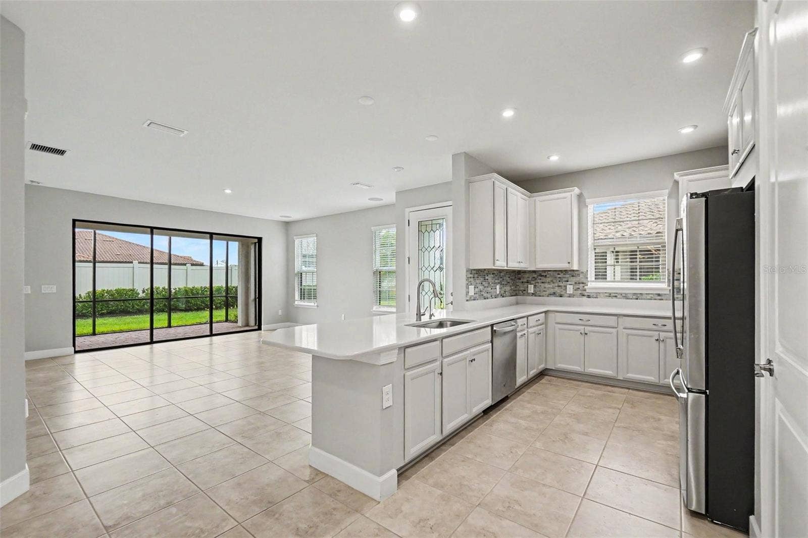 10930 WENDOVER DRIVE, Palmetto, FL 34221 10930 WENDOVER DRIVE, Palmetto, FL 34221