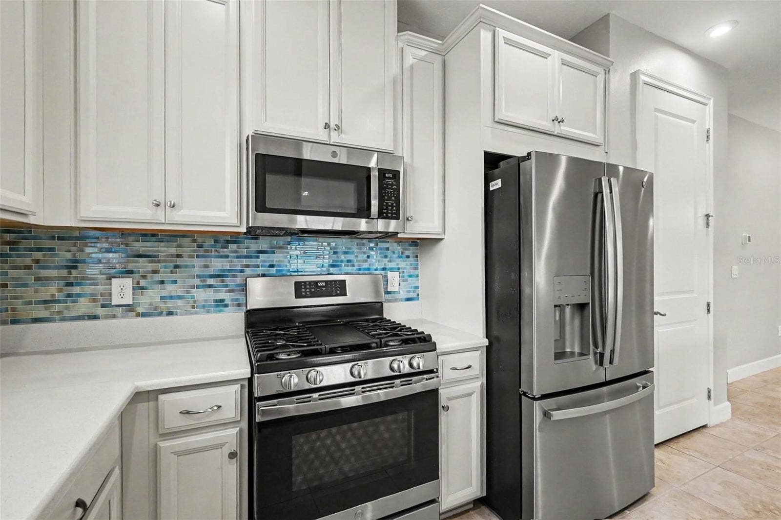 10930 WENDOVER DRIVE, Palmetto, FL 34221 10930 WENDOVER DRIVE, Palmetto, FL 34221