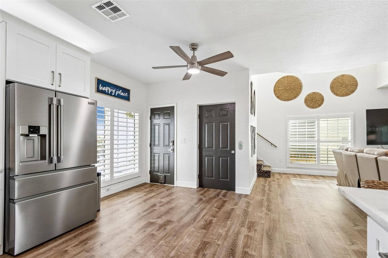 111 91ST AVENUE, Treasure Island, FL 33706 Frigidaire professional appliances