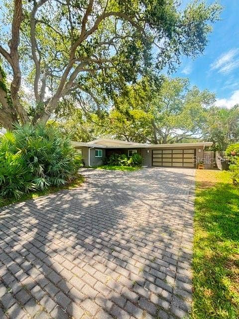 Property photo for 9 SOUTHWIND DRIVE, Largo, FL