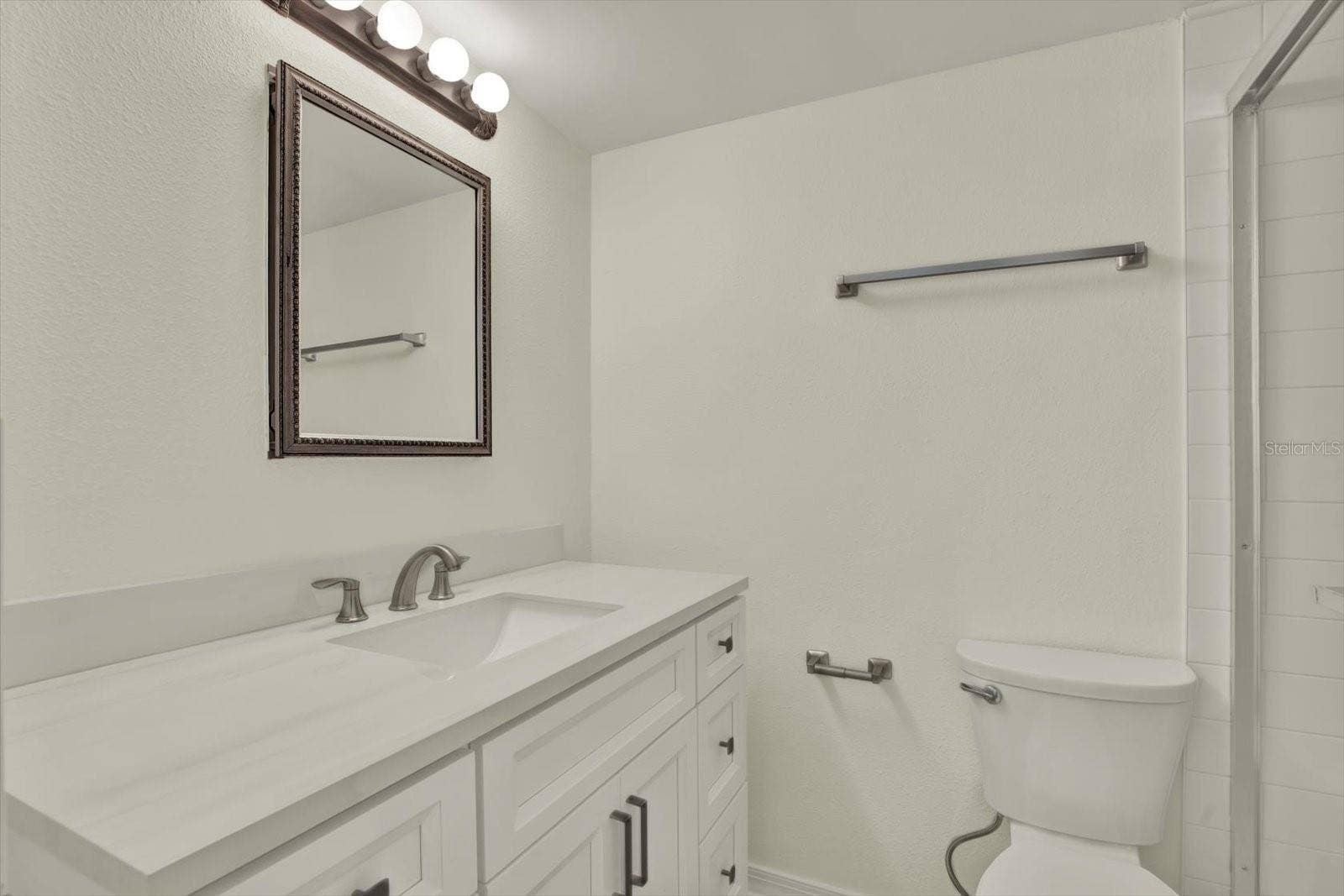 4715 BAY STREET NE, #126, St Petersburg, FL 33703 Bathroom 2