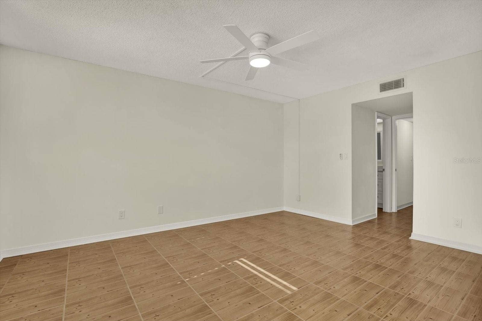 4715 BAY STREET NE, #126, St Petersburg, FL 33703 Primary Bedroom