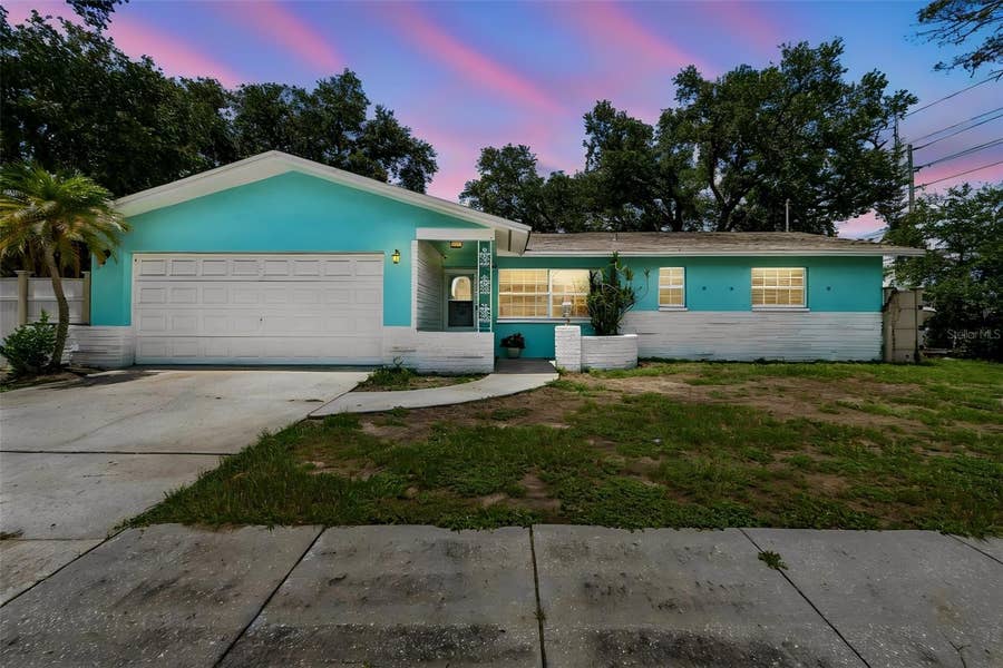 Property photo for 1478 CROYDON DRIVE, Clearwater, FL