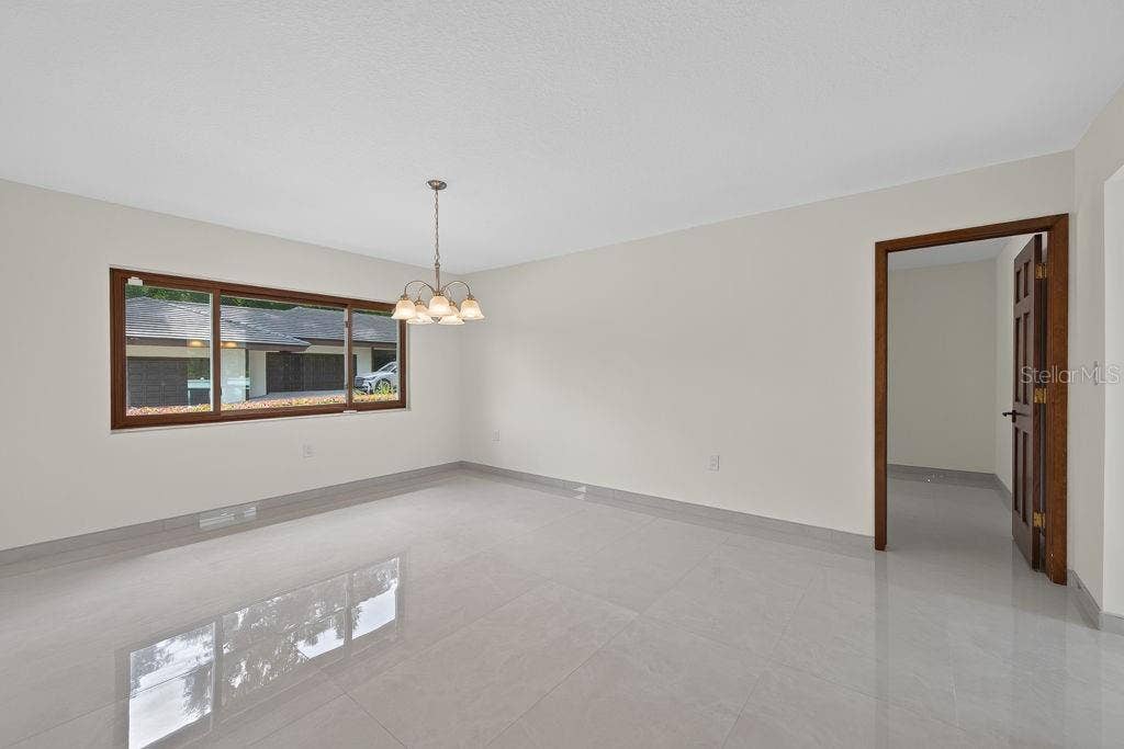 1007 LAKEWOOD DRIVE, Brandon, FL 33510 1007 LAKEWOOD DRIVE, Brandon, FL 33510