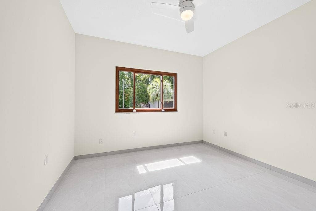 1007 LAKEWOOD DRIVE, Brandon, FL 33510 1007 LAKEWOOD DRIVE, Brandon, FL 33510