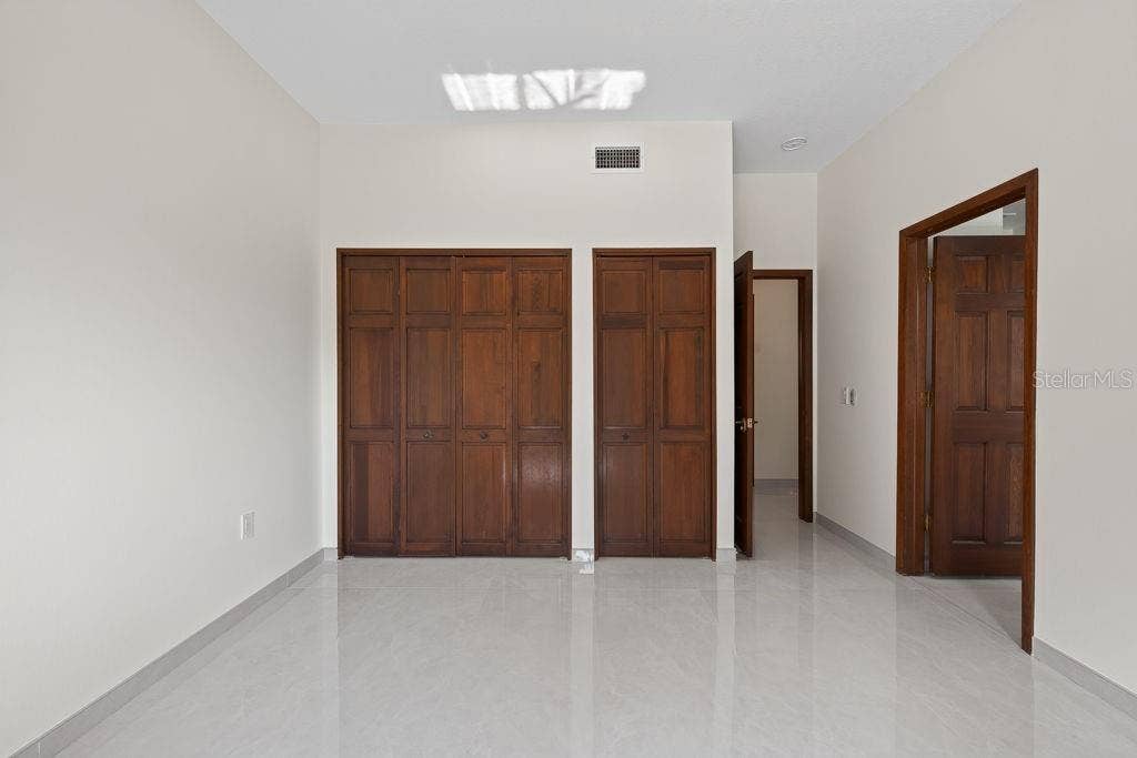 1007 LAKEWOOD DRIVE, Brandon, FL 33510 1007 LAKEWOOD DRIVE, Brandon, FL 33510