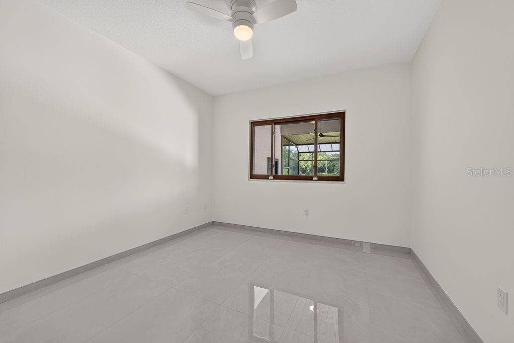 1007 LAKEWOOD DRIVE, Brandon, FL 33510 1007 LAKEWOOD DRIVE, Brandon, FL 33510