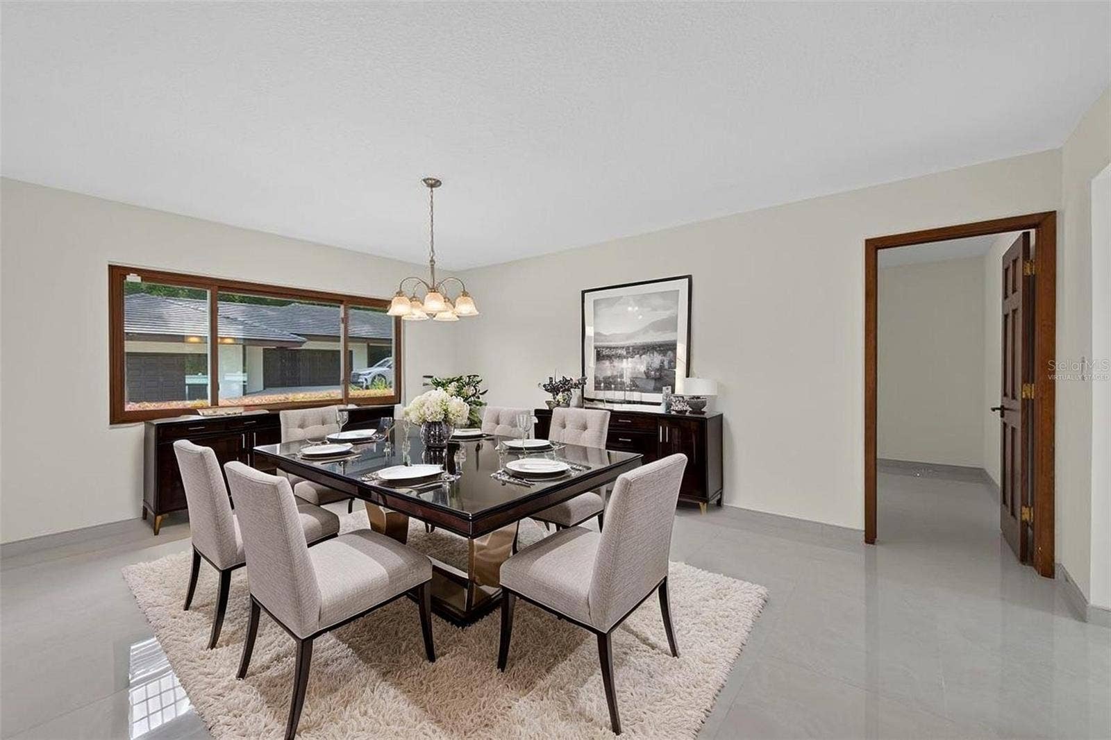 1007 LAKEWOOD DRIVE, Brandon, FL 33510 Virtually Staged