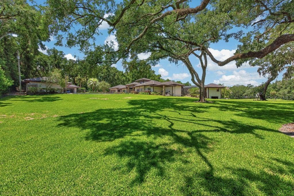 1007 LAKEWOOD DRIVE, Brandon, FL 33510 1007 LAKEWOOD DRIVE, Brandon, FL 33510