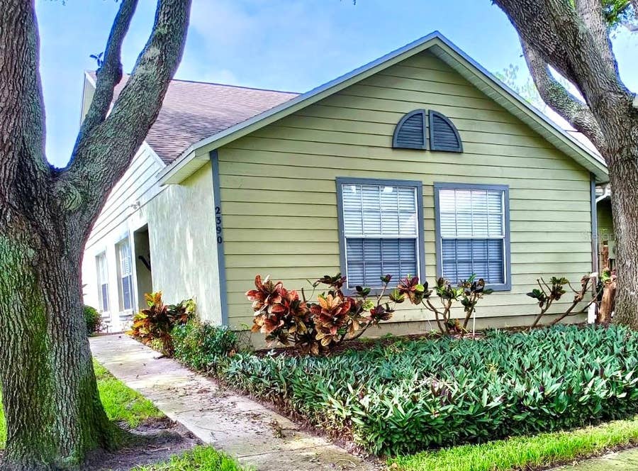 Property photo for 2390 BENTLEY DR, Palm Harbor, FL