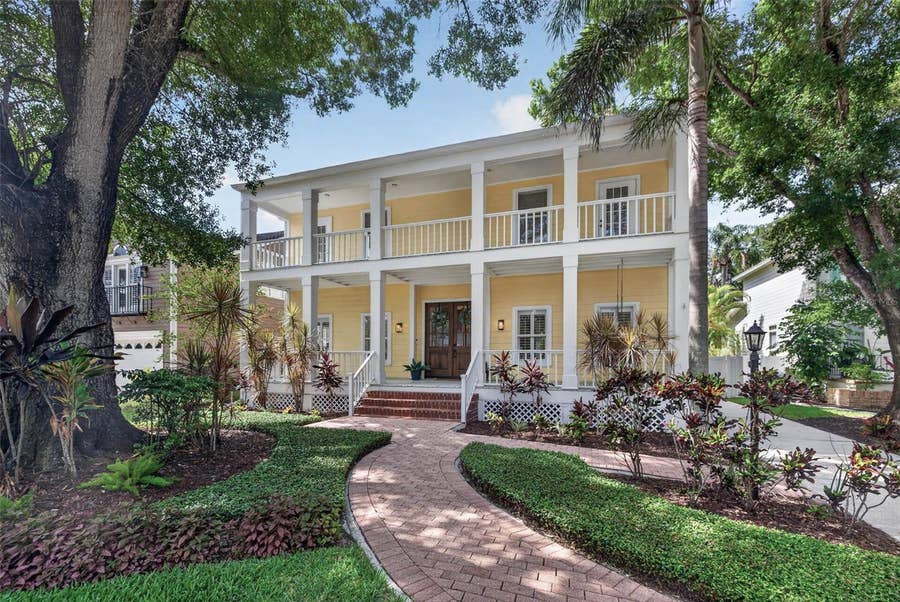 Property photo for 4618 W TENNYSON AVENUE, Tampa, FL