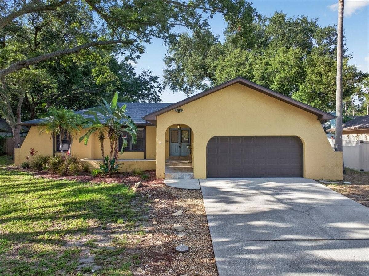 2883 MANDARIN PLACE, Palm Harbor, FL 34684 Front